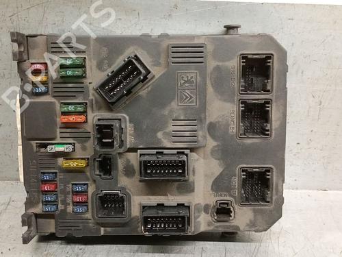 Used Fuse box CITROËN C3 I (FC_, FN_) 1.4 HDi (68 hp) 24917228