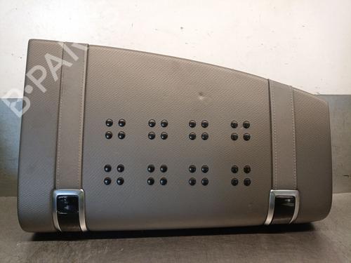 glove-box-citroen-c4-cactus-2014-36074817 main image