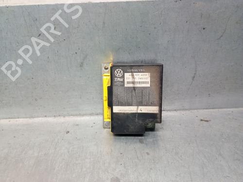 Airbag styreenhed SEAT CORDOBA (6L2) 1.9 TDI (100 hp) 26323652