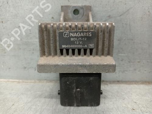 Elektronische module RENAULT TRAFIC II Van (FL) 2.5 dCi 145 (FL0J) (146 hp) 28537958