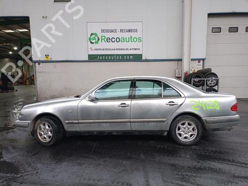 Gebruikte MERCEDES-BENZ E-CLASS (W210) E 290 Turbo-D (210.017) (129 hp) 4347471 Onderdelen