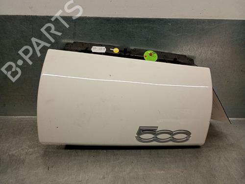 Glove box FIAT 500L (351_, 352_) 1.3 D Multijet (199.LYM11, 199.LYM1A) 735664041 | 735664041