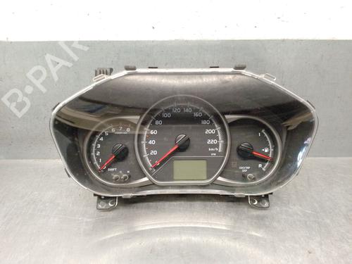Used Instrument cluster Instrument cluster TOYOTA YARIS (_P13_) 1.0 (KSP130) (72 hp) 33856494 33856494