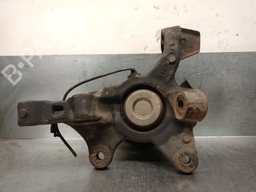 Used Left front steering knuckle MERCEDES-BENZ V-CLASS (W447) V 220 CDI / d (447.811, 447.813, 447.815) (163 hp) 27606971