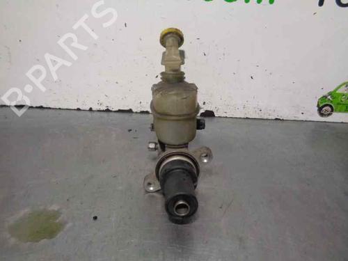 Brake master cylinder CHRYSLER VOYAGER / GRAND VOYAGER III (GS_, NS_) 3.3 i | BP4977469M77 