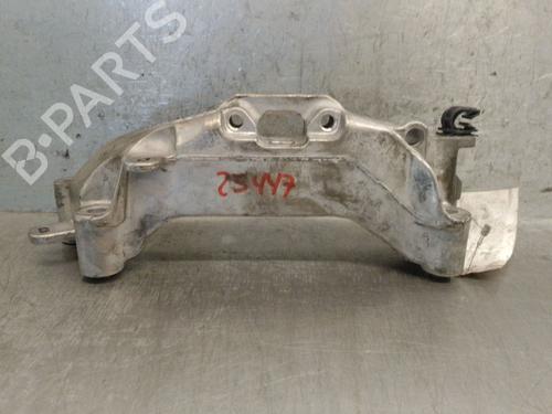 Used Engine mount Engine mount CITROËN C4 CACTUS 1.2 THP 110 (110 hp) 35898806 35898806