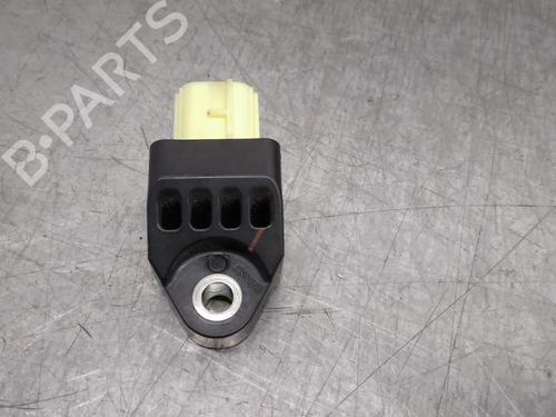 Used Electronic module TOYOTA YARIS (_P13_) 1.3 (NSP130_, NSP130) (99 hp) 16047004