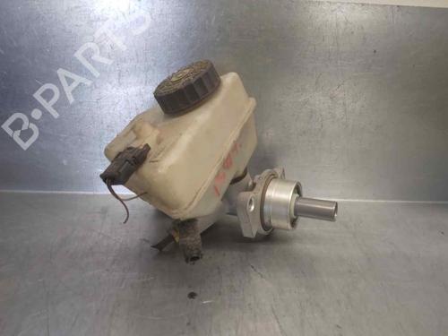 Used Brake master cylinder MERCEDES-BENZ C-CLASS (W202) C 220 CDI (202.133) (125 hp) 10229111