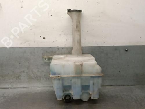 Used Windscreen washer tank HYUNDAI ACCENT I (X-3) 1.3 i 12V (84 hp) 31585396