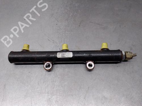 Used Injection rail Injection rail 12529816 12529816