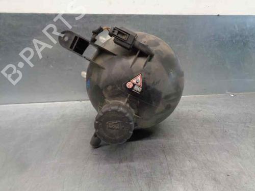 Used Expansion tank MERCEDES-BENZ B-CLASS Sports Tourer (W245) [2005-2011]  8209527