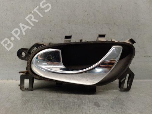 puxador-interior-frente-esquerdo-nissan-pulsar-hatchback-c13-2014-36323458 main image