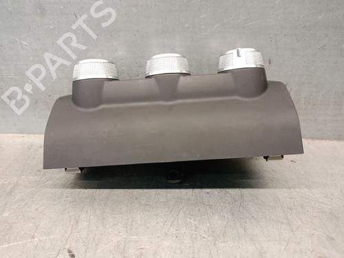 Climate control AUDI A1 Sportback (8XA, 8XF) 1.4 TFSI | BP31807742I5