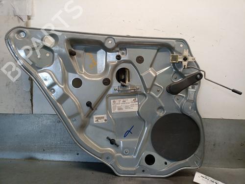 Rudehejsemekanisme venstre bagtil Rudehejsemekanisme venstre bagtil VW POLO IV (9N_, 9A_) 1.4 16V (75 hp) 33981262 33981262