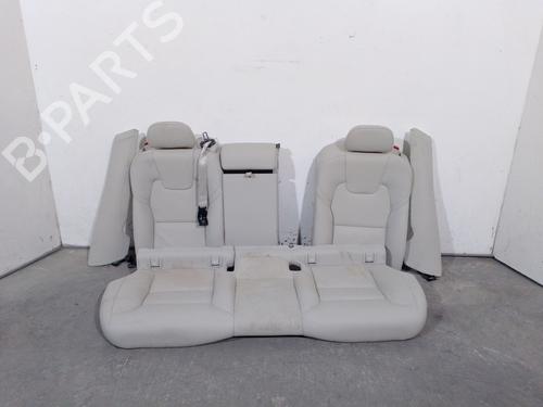 Used Rear seat Rear seat VOLVO XC60 II (246) B5 Mild-Hybrid AWD (250 hp) 35724327 35724327