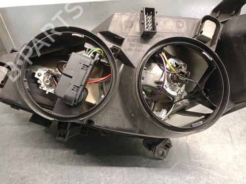 Right headlight PEUGEOT 307 (3A/C) 2.0 HDi 90 | BP21582346C29 