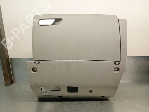Handskerum AUDI A3 Sportback (8VA, 8VF) 1.4 TFSI (122 hp) 27981176