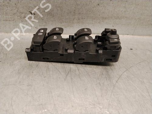 Left front window switch VOLVO XC60 II (246) B5 Mild-Hybrid AWD | BP35756668I27 - Image 3