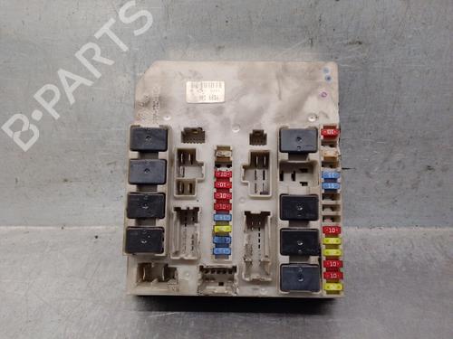 Used Fuse box Fuse box RENAULT MODUS / GRAND MODUS (F/JP0_) 1.5 dCi (JP0G, JP0H) (106 hp) 33758039 33758039