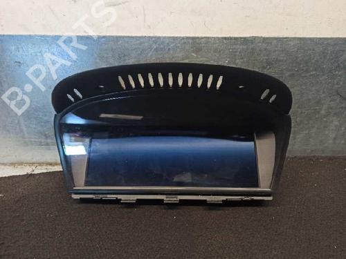 Used Display monitor BMW 5 (E60) 520 d (177 hp) 7457086