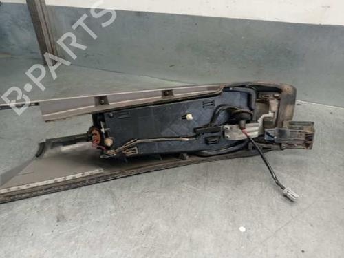 Left headlight NISSAN X-TRAIL I (T30) 2.2 dCi | BP8228142C28 