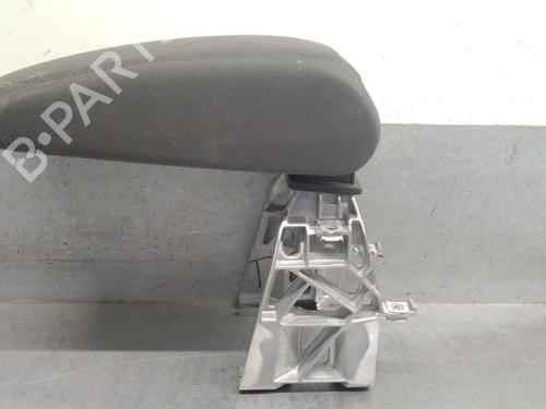 Armrest / Center console AUDI A3 Sportback (8VA, 8VF) 1.6 TDI | BP28690111I20 