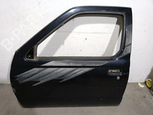 Used Left front door NISSAN PICK UP (D22) [1997-2025]  30708953