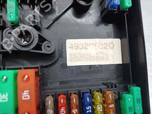Fuse box VW GOLF PLUS V (5M1, 521) 1.9 TDI | BP12130097E1 