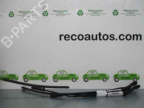 Front windshield wiper arm RENAULT MEGANE III Hatchback (BZ0/1_, B3_) 1.5 dCi | BP3470543C143 