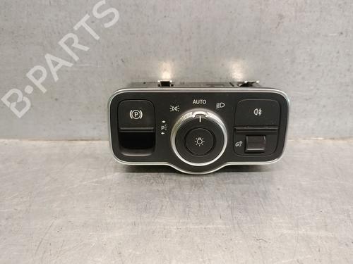 Forlygtekontakt MERCEDES-BENZ A-CLASS (W177) A 180 d (177.003) (116 hp) 29935630