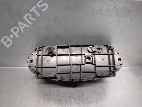 Climate control TOYOTA YARIS (_P13_) 1.5 Hybrid (NHP130_, NHP130) | BP15981776I5 