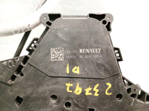 Front left lock RENAULT CAPTUR II (HF_) TCe 90 (HFM6) | BP29706493C98 
