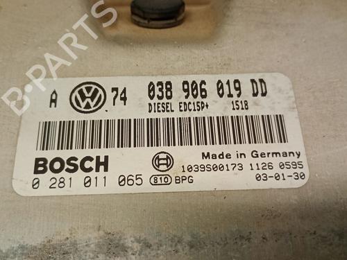 Engine control unit (ECU) VW GOLF IV (1J1) 1.9 TDI | BP30624527M57