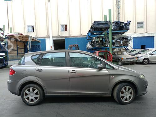 Fuse box SEAT TOLEDO III (5P2) 2.0 TDI 16V | BP34282000E1 - Image 9