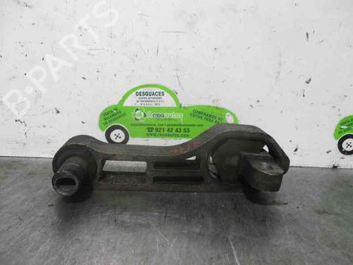 Used Engine mount Engine mount FIAT FIORINO Box Body/MPV (225_) 1.3 D Multijet (225BXD1A, 225BXB1A, 225BXB11) (75 hp) 8762571 8762571