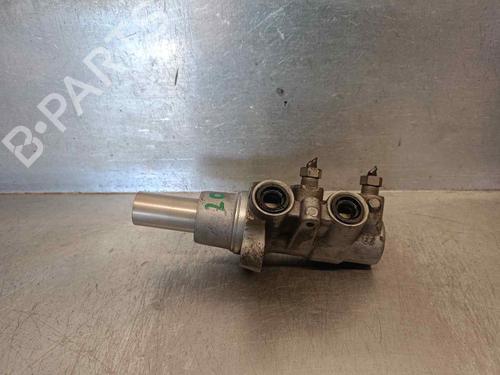 Brake master cylinder PEUGEOT 3008 I MPV (0U_) 1.6 HDi | BP18323963M77 