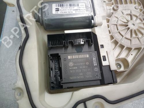 Front right window mechanism SEAT ALTEA XL (5P5, 5P8) 2.0 TDI 16V | BP25245752C23 