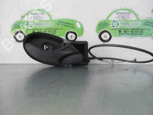 Used Rear right interior door handle FORD FOCUS I Saloon (DFW) [1999-2009]  3217064
