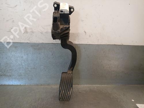 Pedal OPEL CORSA E (X15) 1.3 CDTI (08, 68) (75 hp) 27275608