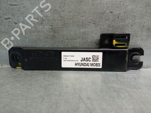 Antenne/Base HYUNDAI KONA (OS, OSE, OSI) 1.6 T-GDi (177 hp) 28098288