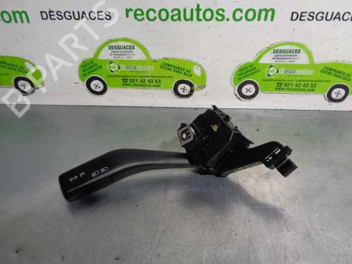 Used Headlight switch SEAT TOLEDO III (5P2) 1.9 TDI (105 hp) 5637385