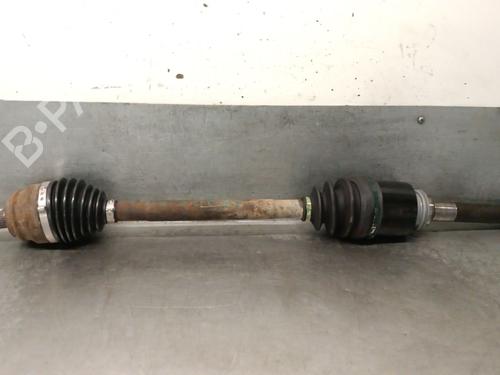 Aandrijfas rechts voor Aandrijfas rechts voor MITSUBISHI ASX (GA_W_) 1.6 DI-D (114 hp) 36868680 36868680