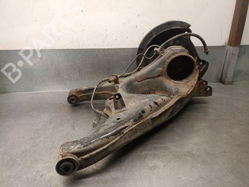 Used Right rear steering knuckle MITSUBISHI GRANDIS (NA_W) 2.0 DI-D (NA8W) (136 hp) 28378607