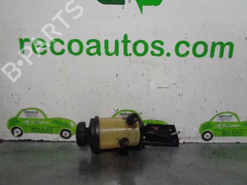 Used Power steering reservoir HYUNDAI SANTA FÉ II (CM) 2.2 CRDi GLS 4x4 (150 hp) 20252627