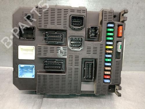 Used Fuse box Fuse box PEUGEOT 207 (WA_, WC_) 1.6 16V (109 hp) 39621812 39621812
