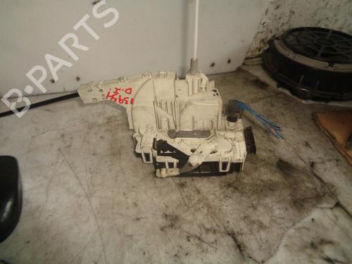 Used Front left lock MERCEDES-BENZ SPRINTER 3,5-t Van (B906) [2006-2020]  8486964