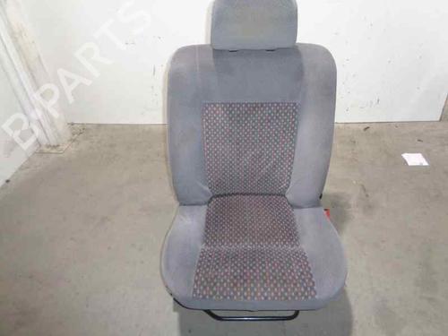 Sæde højre fortil RENAULT 19 I Chamade (L53_) 1.7 (L53F) (107 hp) 12188509