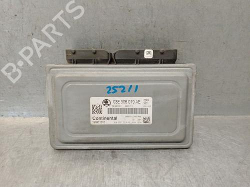Used Engine control unit (ECU) Engine control unit (ECU) SKODA FABIA II (542) 1.2 (70 hp) 33983998 33983998