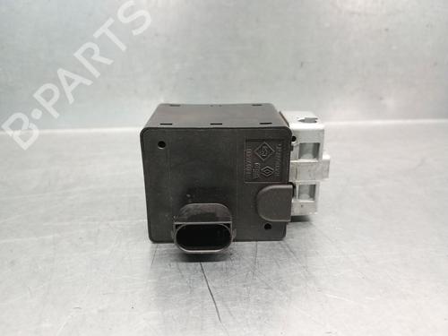 Modulo electronico RENAULT SCÉNIC II (JM0/1_) 1.5 dCi (JM1E, JM16) (106 hp) 30202737