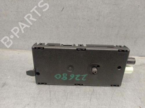 Used Antenna/Base BMW X1 (F48) sDrive 16 d (116 hp) 26026059